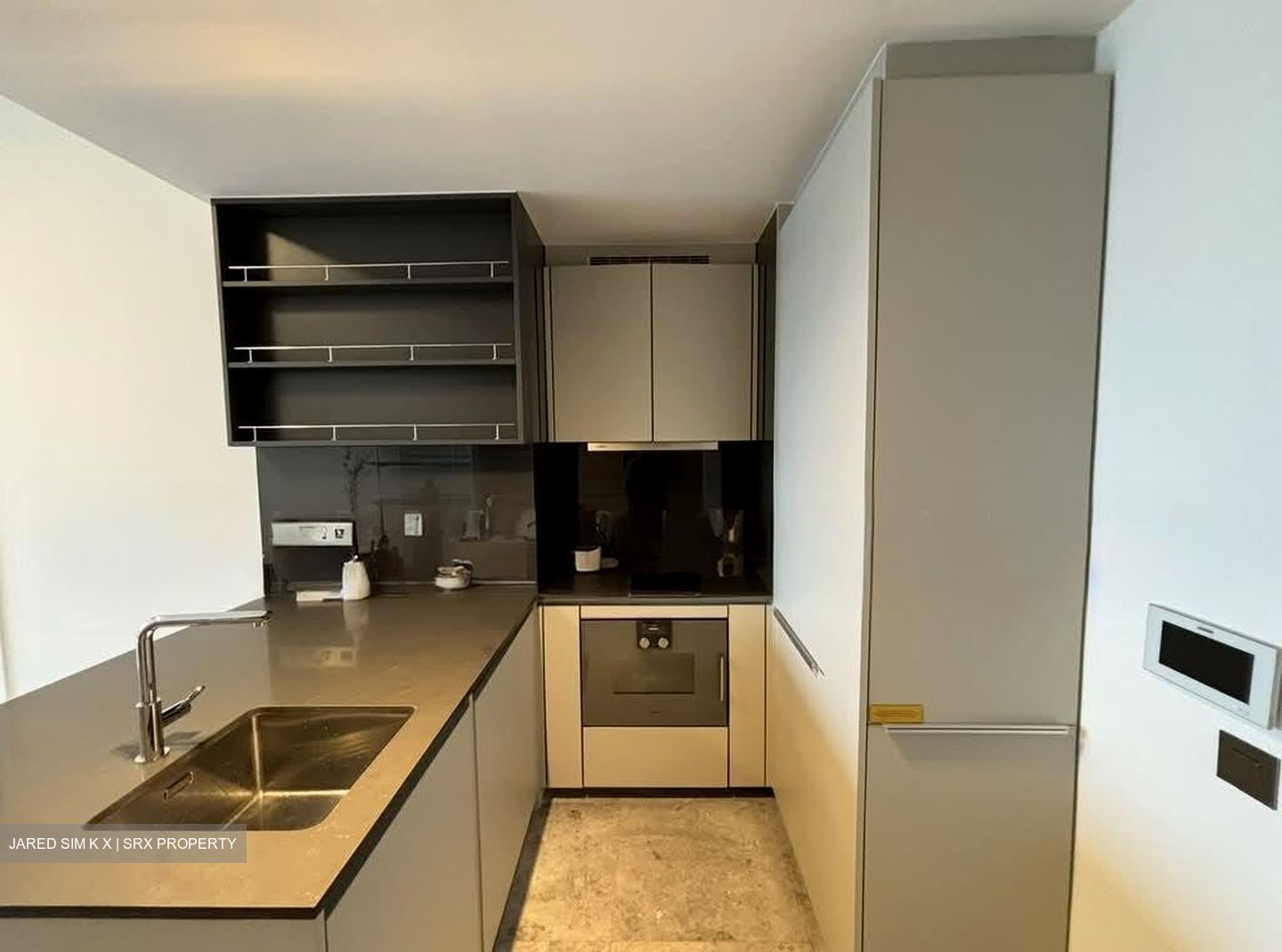 Riviere  (D3), Condominium #559785031